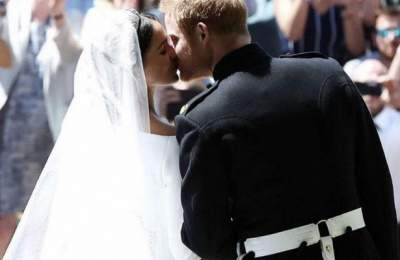 Меган Маркл и принц Гарри впервые после свадьбы вышли в свет 