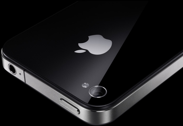 Motorola выиграла суд — Apple прекращает продажи iPhone 4