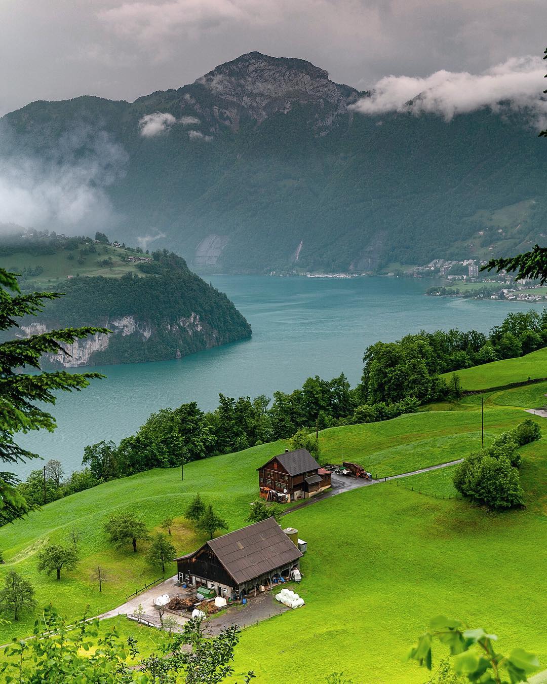 Beautiful place. Ури Швейцария. Долина Ури Швейцария. Пейзажи Швейцарии Сенаи Сенна. Switzerland, природа, пейзажи, Швейц.