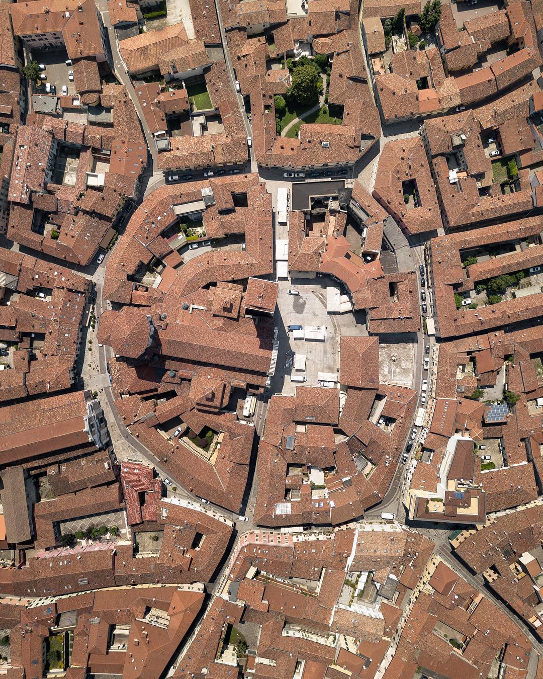 Италия сверху: дрон-фотографии от Марко Гизетти