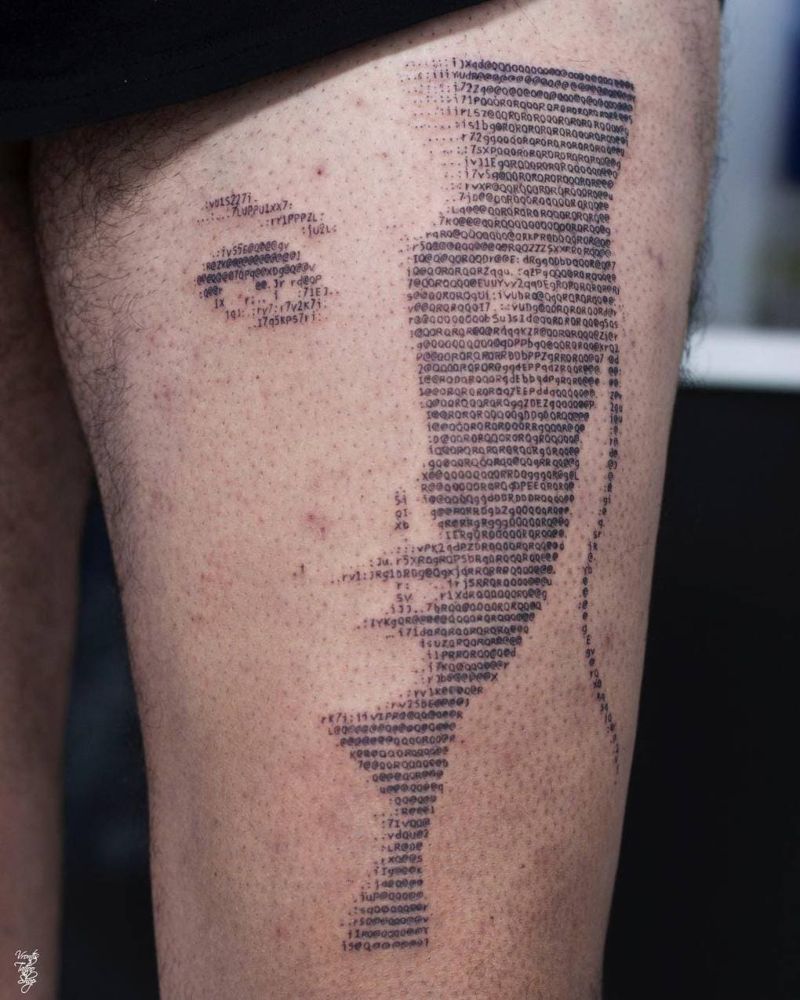 Татуировки в стиле компьютерного ASCII-арта