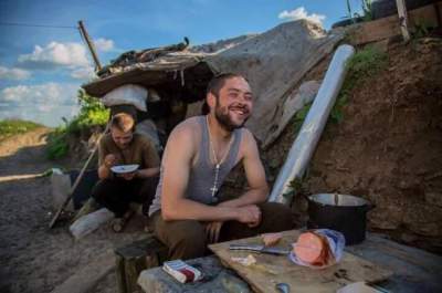 Волонтеры показали забавную фотку с украинскими военными