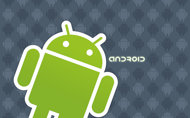 Из-за ошибки разработчиков Android "похищает" все фото владельцев смартфонов 