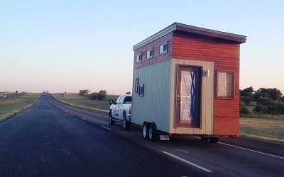Студент построил дом на колесах, чтобы не платить за общежитие. Фото