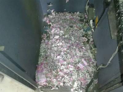 В Индии мыши уничтожили миллион, забравшись в банкомат 
