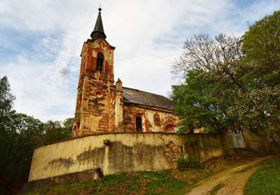 Так выглядит самая пугающая в мире церковь. Фото