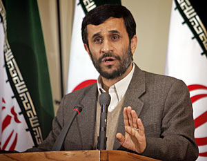 Парламентарии допросили Ахмадинежада  