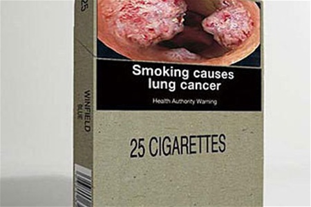 Украина требует отменить новые правила оформления сигаретных пачек в Австралии