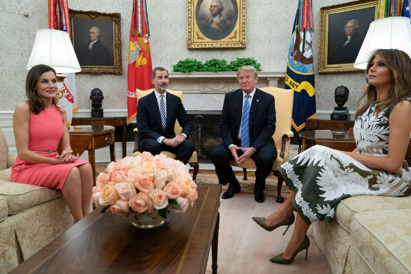 Битва первых леди: Меланья Трамп и королева Испании Летисия встретились в Белом доме
