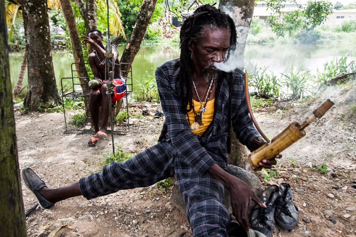 Чешский фотограф показал, как живут ямайские растаманы
