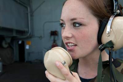 Фотограф показал тренировки женщин в армии США. Фото