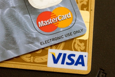 Visa и MasterCard предупредили о утечке данных 10 млн клиентов