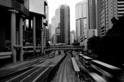Архитектура Гонконга в черно-белых снимках. Фото