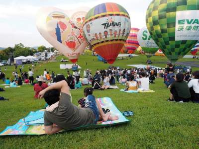 Зрелищные кадры: фестиваль воздушных шаров в Тайване. Фото