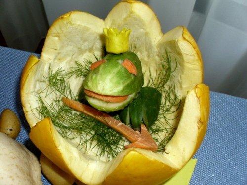 Курьезные поделки из овощей и фруктов (ФОТО)