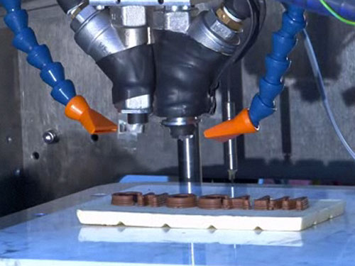 Британские учёные создали 3D-принтер изделий из шоколада