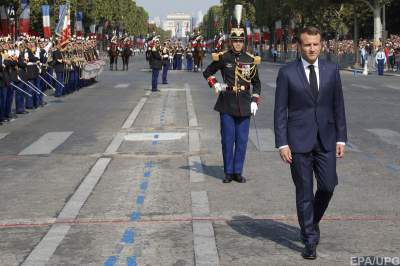 Французы с размахом отмечают День взятия Бастилии. Фото