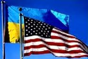 Украина поднимет цены на визы для американцев