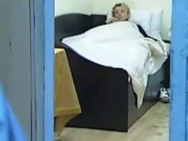 В Сеть попало прошлогоднее видео, где человек, похожий на Тимошенко, притворяется больным