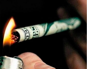 Новозеландские власти будут продавать сигареты по 100 долларов за пачку