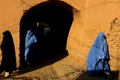 Мир среди войны: как живут обычные люди в Афганистане. Фото