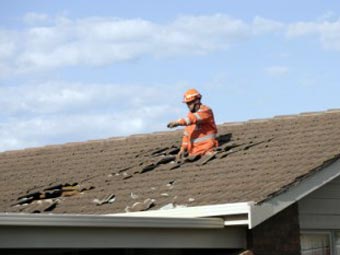 В разрушении крыш австралийских домов обвинили метеориты