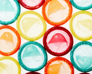 Пограничники отобрали у украинца более тысячи контрабандных презервативов 