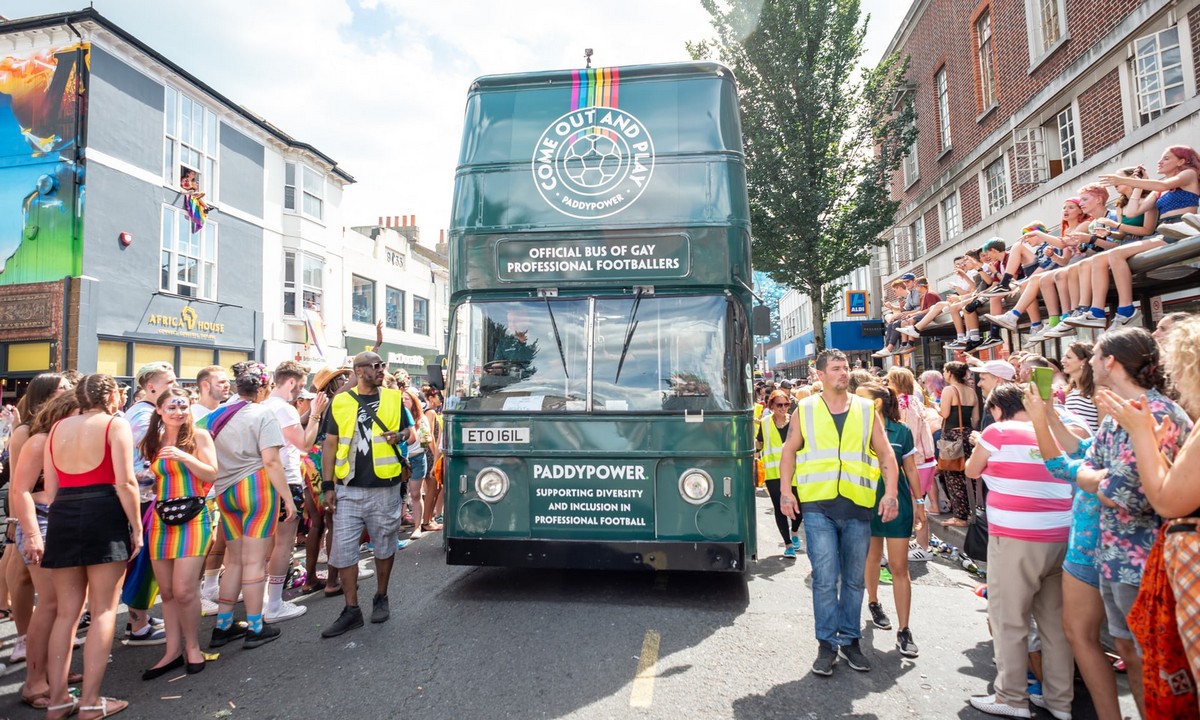 Brighton Pride 2018: крупнейший гей-парад в Великобритании