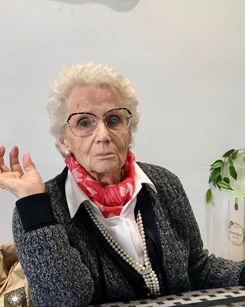 Студент завел Инстаграм о стильных пенсионерках из Милана. Теперь милыми дамами восхищается весь мир!