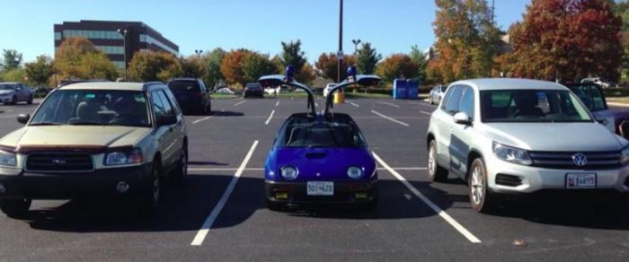 Mazda Autozam AZ-1: маленький спортивный автомобиль с крыльями