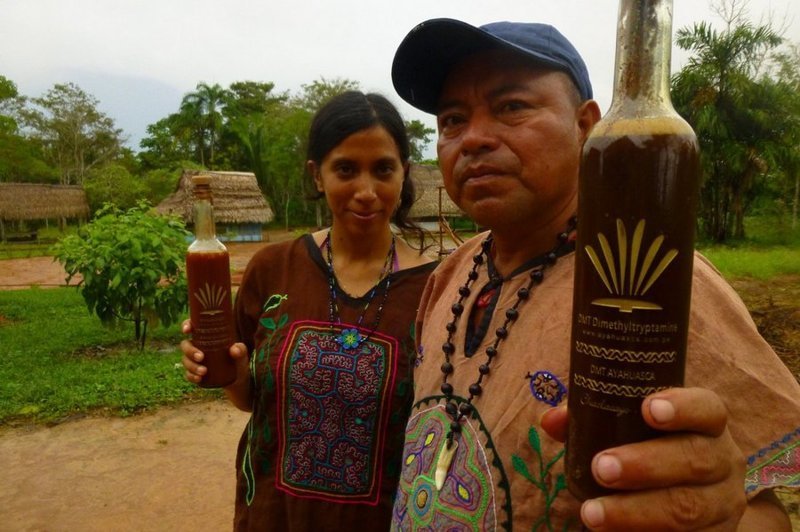 Коварная бутылка: россиянин получил 11,5 лет тюрьмы за шаманский отвар из Перу