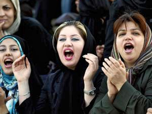 В Иране женщинам запретили смотреть матчи Евро-2012