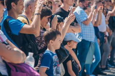 Как отпраздновали в Киеве День государственного флага. Фото