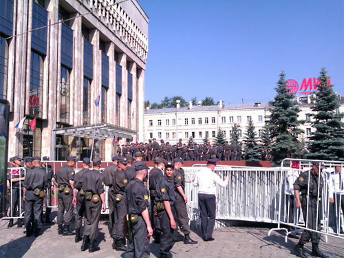 В Москву для контроля "Марша миллионов" стягиваются войска