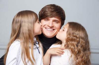 Украинский шоумен поделился редким семейным снимком