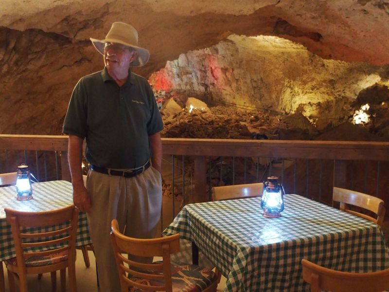Самый глубокий и самый тихий номер в мире в недрах пещеры