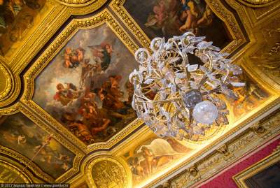 Версальский дворец в интересных деталях. Фото