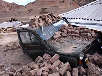 Последствия землетрясения в Киргизии