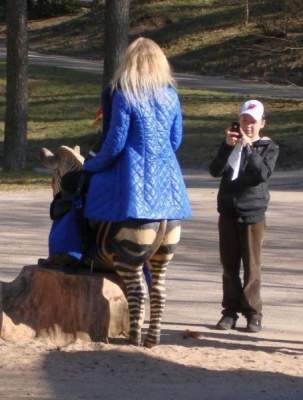 Смешные фотки, в которых людей подвел ракурс