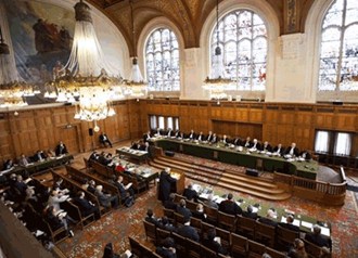 Гаагский суд вынес первый в истории приговор 