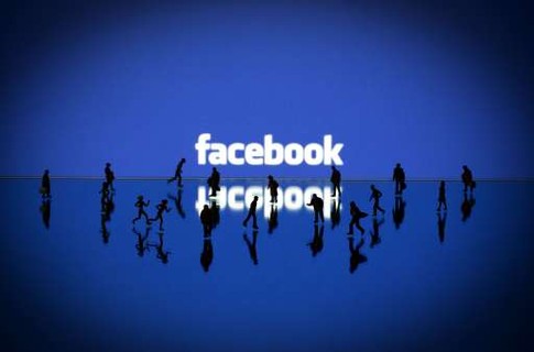 Парень случайно пригласил на свою "днюху" всех друзей из Facebook