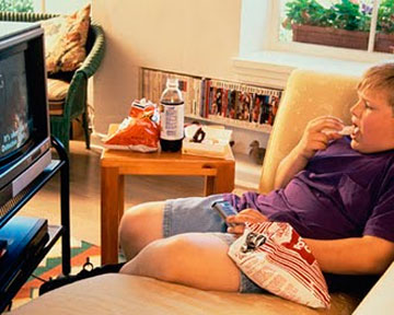 Вес ребенка зависит от просмотра телевизора