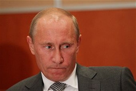 Рейтинг Путина в Москве упал ниже 30%