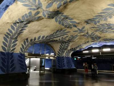 Так выглядит самое дорогое метро в мире. Фото	