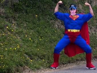 Шведы поймали пьяного норвежского Супермена