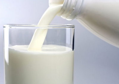 Названы проблемы со здоровьем, вызываемые молоком