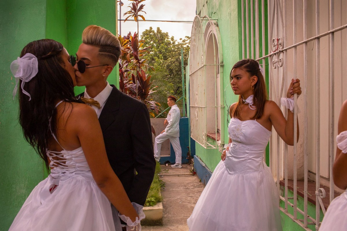 Куинсеаньера - торжества в честь 15-летия на Кубе