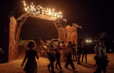 Wasteland Weekend: дикий фестиваль посреди пустыни. Фото