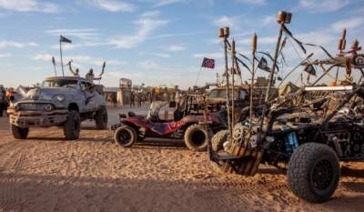 Wasteland Weekend: дикий фестиваль посреди пустыни. Фото