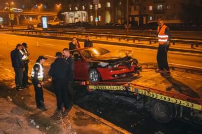 В Киеве на ходу загорелся автомобиль